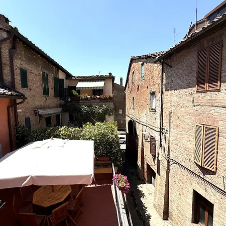 Le Terrazze Di Camollia Apartment Siena