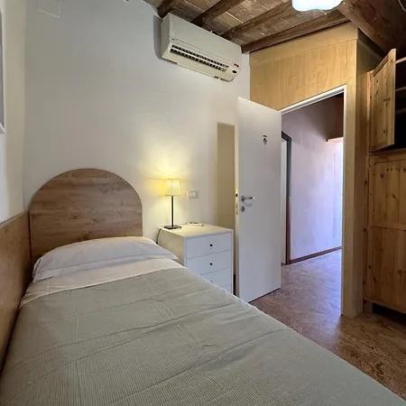 Le Terrazze Di Camollia Apartment *